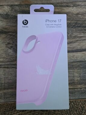 Beats iPhone 17 Case with MagSafe & Camera Control - Light Pink